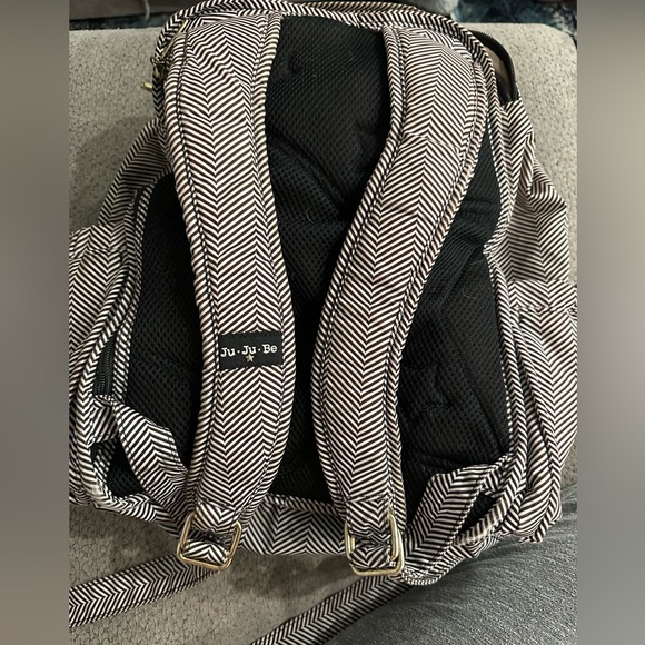 Jujube diaper backpack - Picture 5 of 6